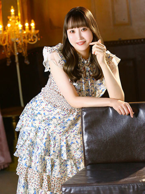 桜井ひな
