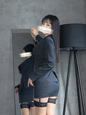 めい