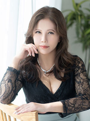 一条彩香