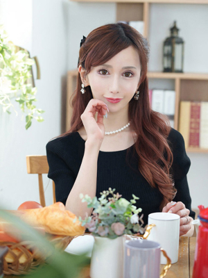 及川真琴