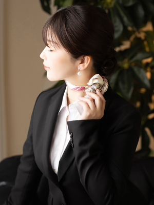 中原 あゆみ
