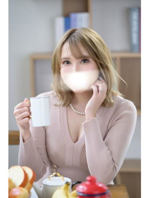 倉田菜々子
