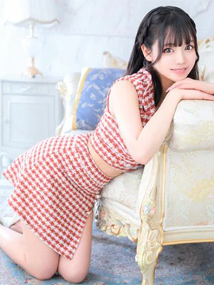 白咲ゆりな