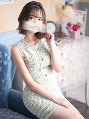 真下 花帆