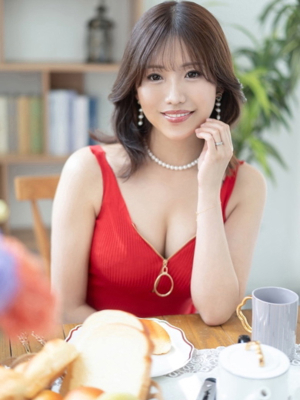 新妻涼子