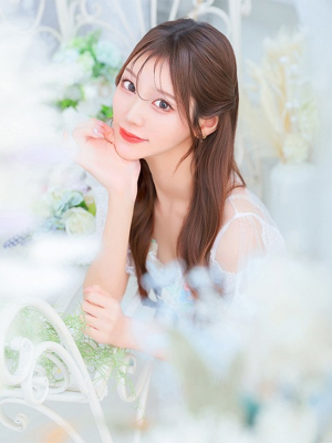 椿えりか