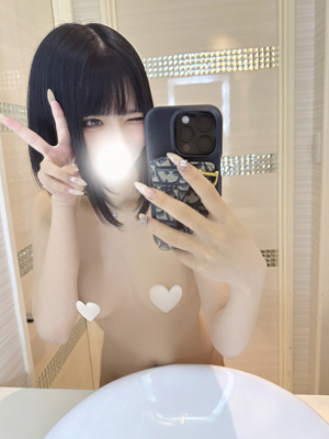 HK.るな