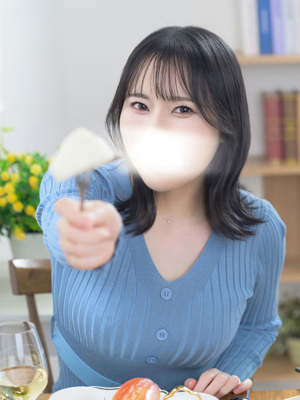 菜月理亜