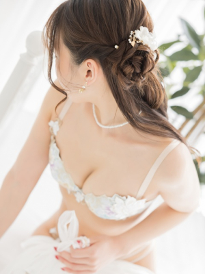 白石 綾乃