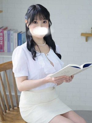 小牧鈴奈