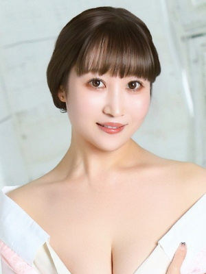 桜井ひな