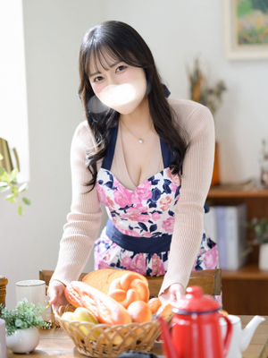 菜月理亜