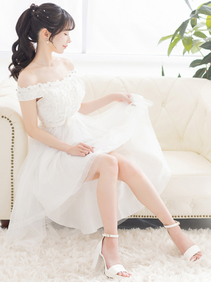 綾瀬 美月
