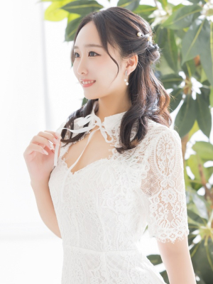 桜伊 いろは