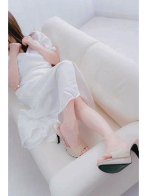 白花 結