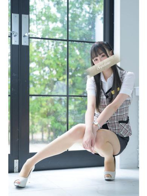 てぃな
