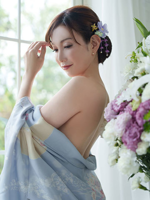 大原エミリ